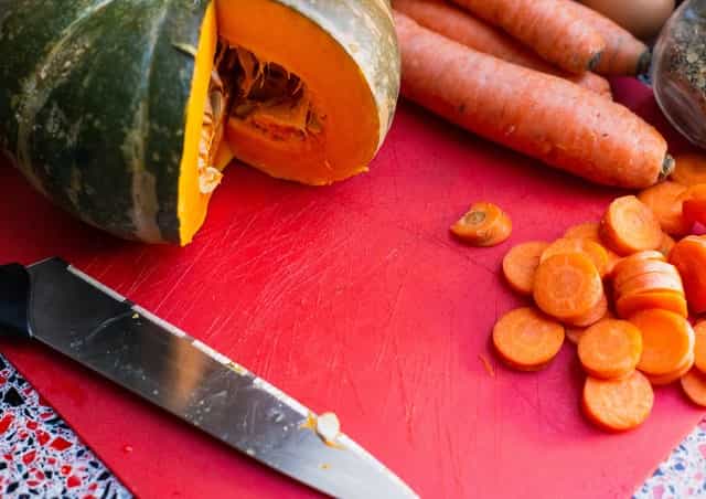 How to Sharpen A Knife Without A Sharpener: 11 Tips with Videos